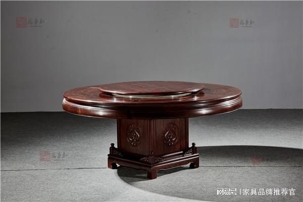 餐桌方圆之选：适配生活场景是关键开元棋牌微凹黄檀工厂·万事红红木